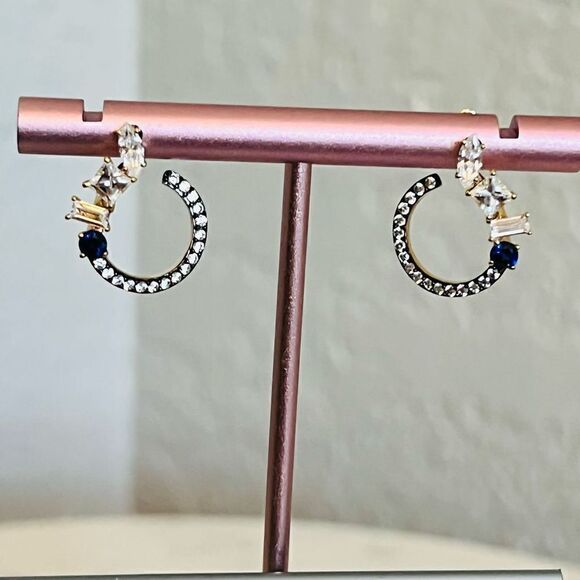 NADRI Encore Mixed Shape CZ Front-Facing Hoop Earrings, Blue/Gold, NWT - Picture 1 of 11
